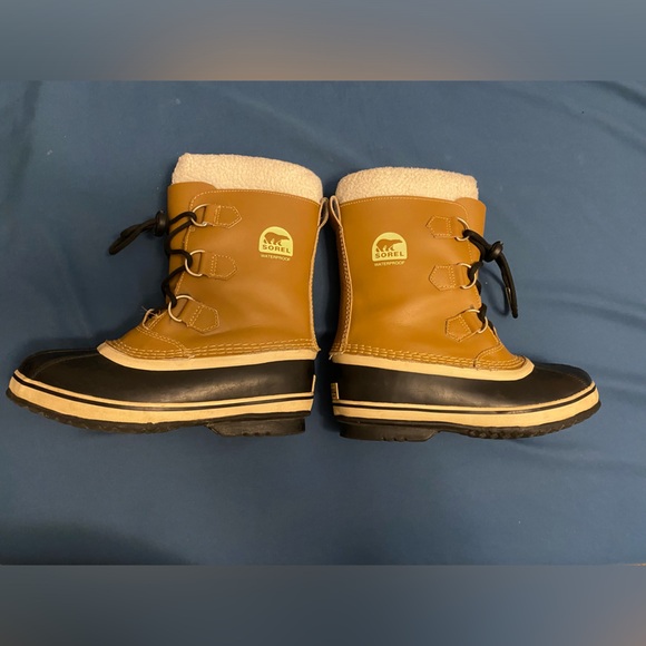 Sorel Yoot Pac Youth Tan Waterproof Snow Boots - Picture 7 of 10